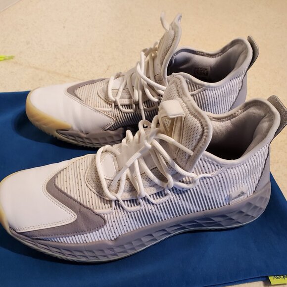 Adidas Pro Boost Sneakers *SILVER* Men's Size 11' W/Yeezy V2 Laces MINT As New! - Picture 6 of 9
